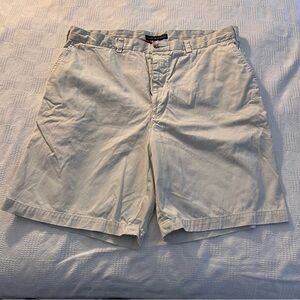 Tommy Hilfiger Men’s shorts size 40